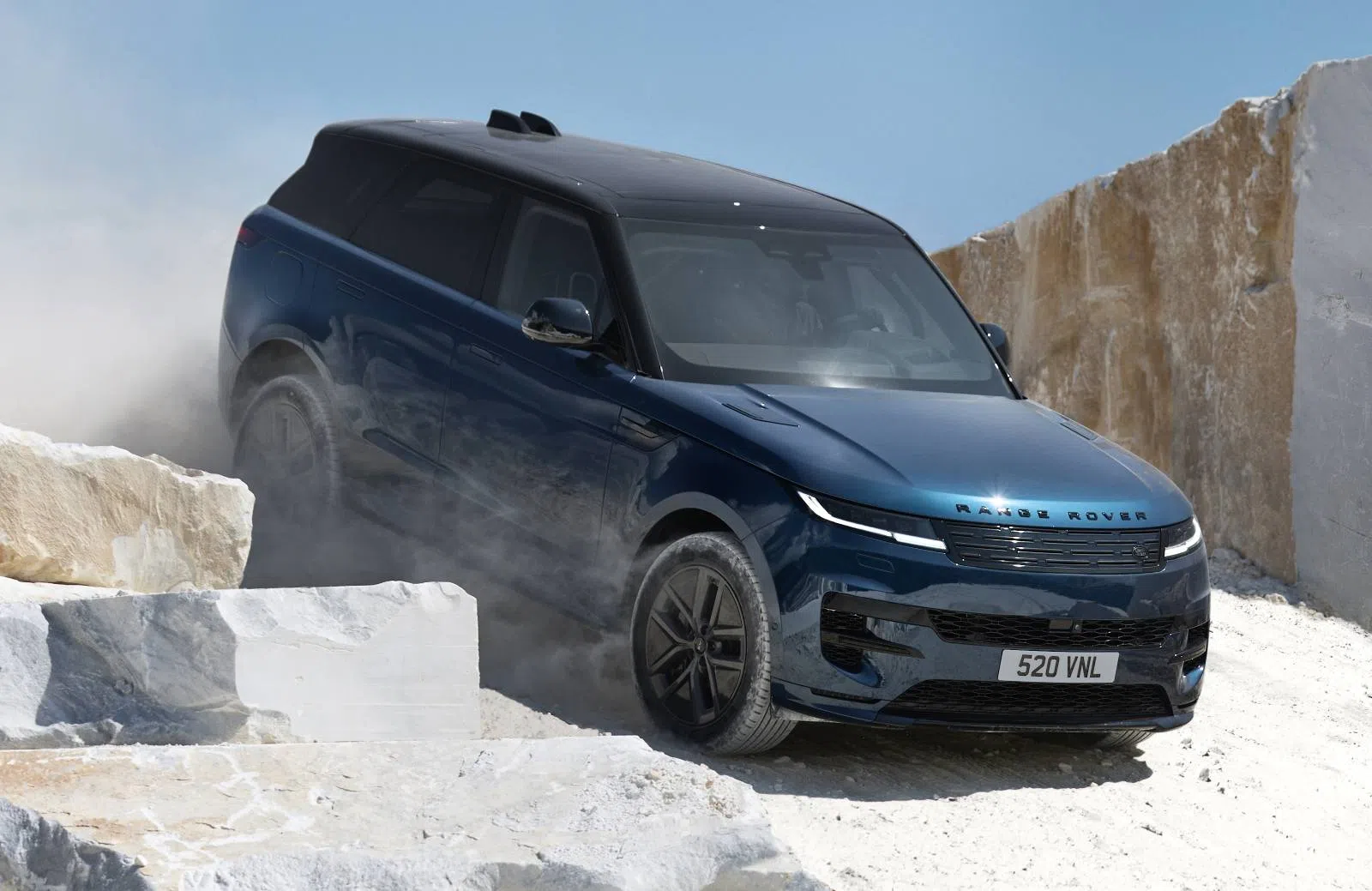 Range Rover Sport Electric
